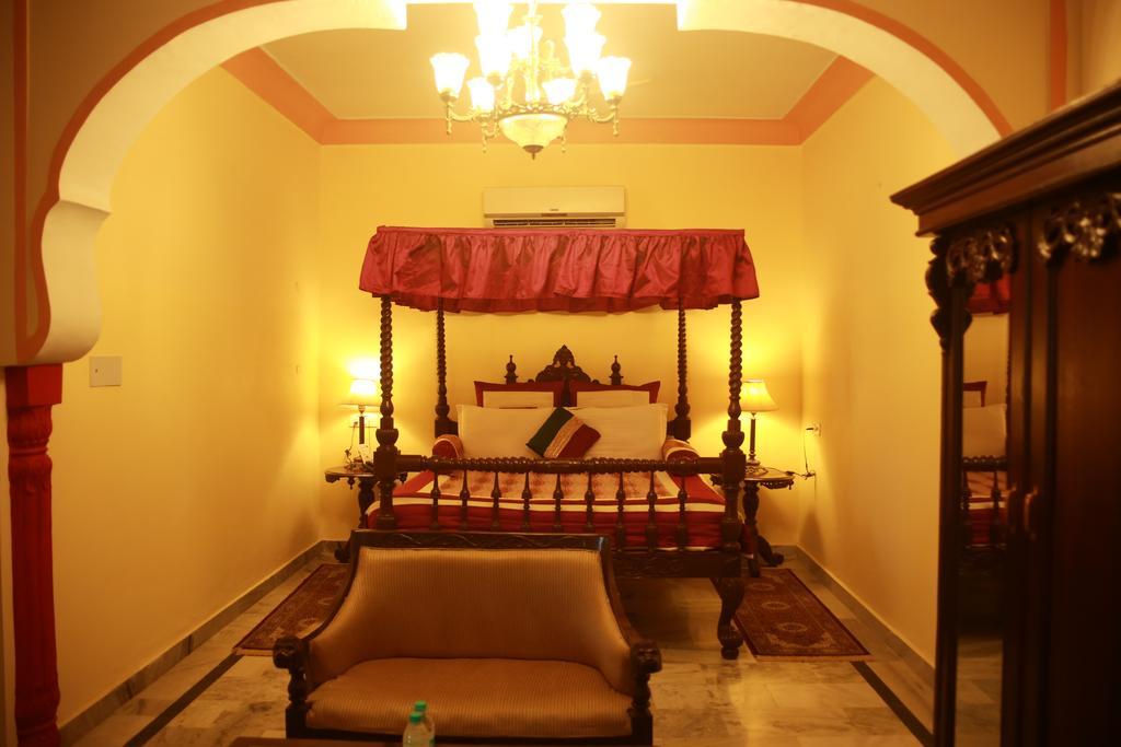 אורצ'ה V Resorts Rajmahal מראה חיצוני תמונה