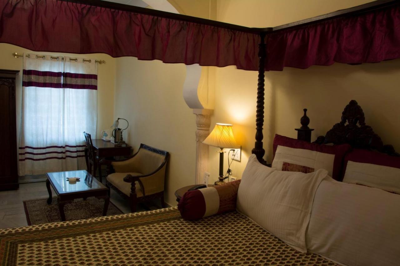 אורצ'ה V Resorts Rajmahal מראה חיצוני תמונה